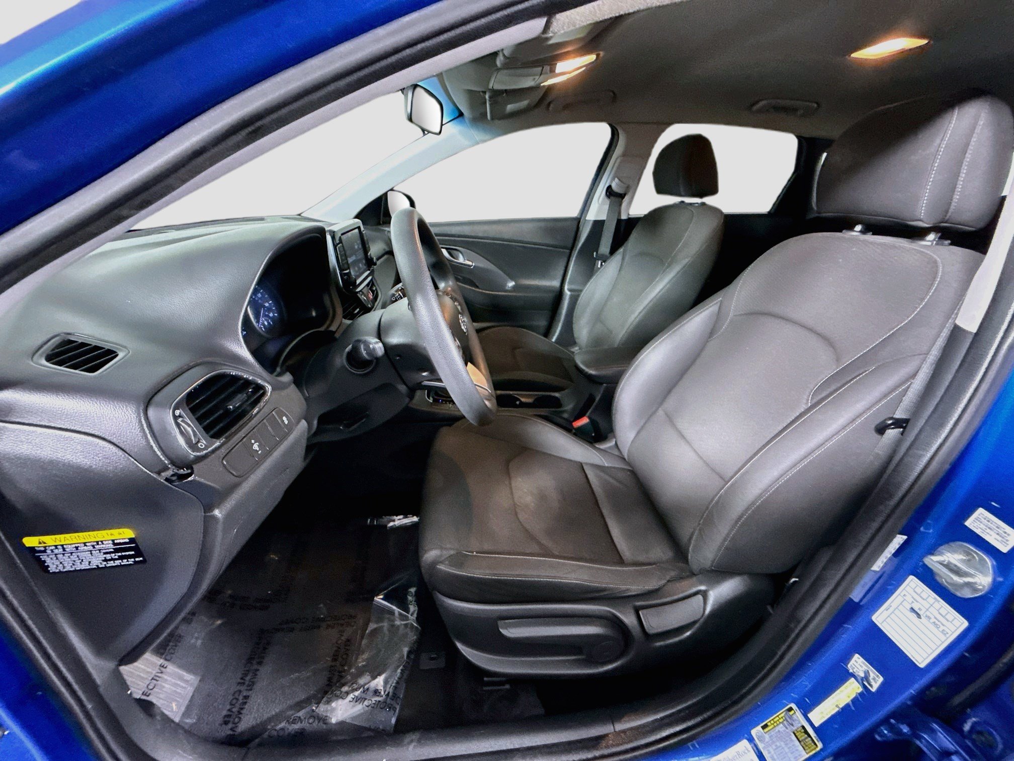 Used 2018 Hyundai Elantra GT FWD image 21