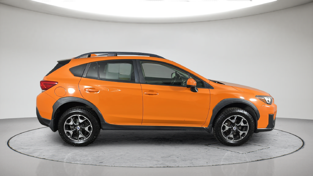 Used 2018 Subaru Crosstrek 2.0i Premium w/ Moonroof Package AWD/4WD image 6