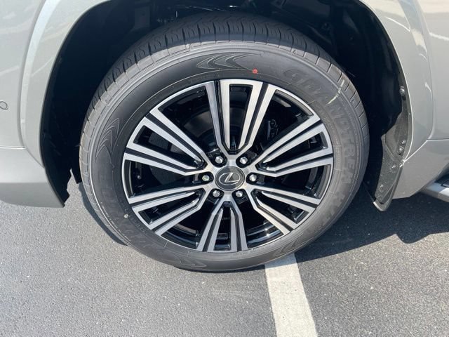 New 2026 Lexus LX 700h Luxury w/ Appearance Package AWD/4WD image 9