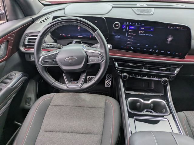 Used 2024 Chevrolet Traverse Z71 w/ Enhanced Driving Package AWD/4WD image 19