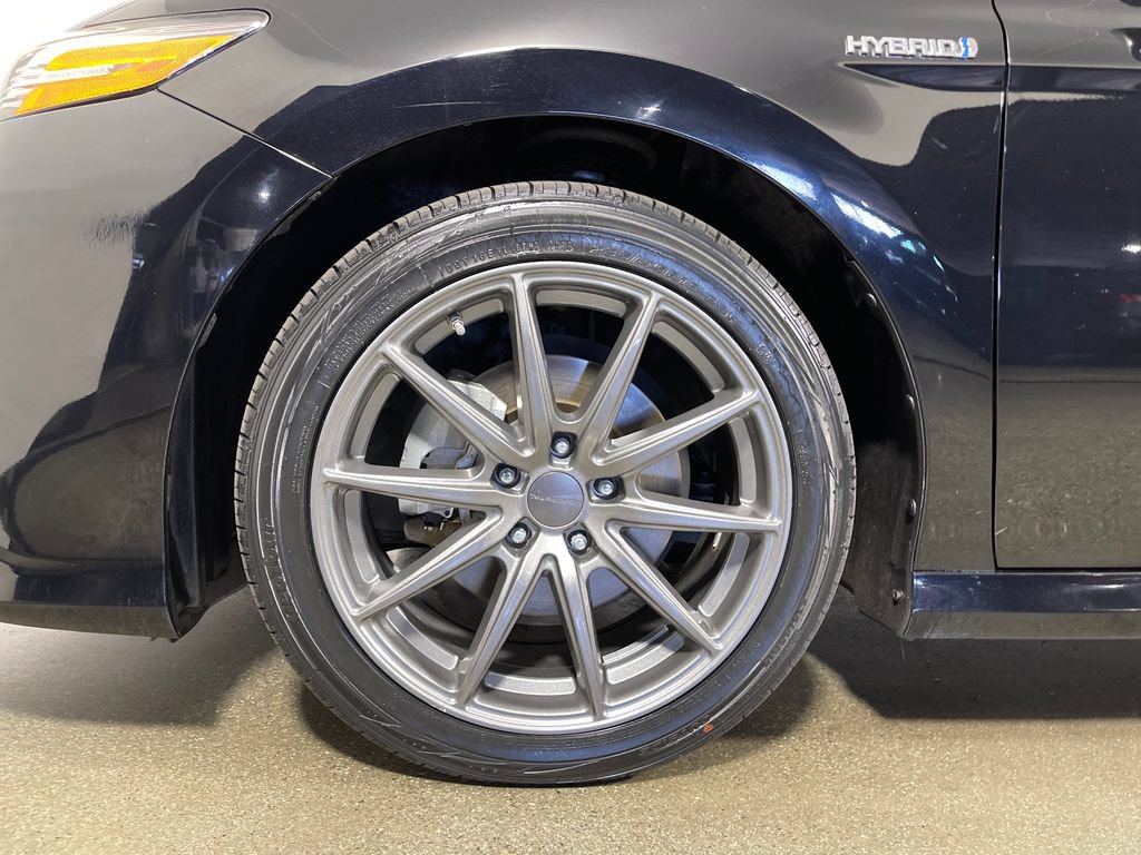 Certified 2019 Toyota Camry XLE w/ Driver Assist Package FWD image 11