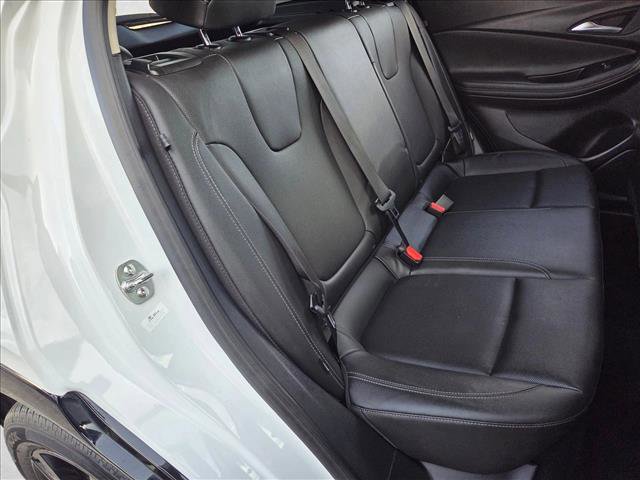 Used 2024 Buick Encore GX Sport Touring image 18