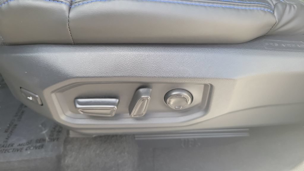 Used 2025 Toyota Sequoia Platinum AWD/4WD image 18