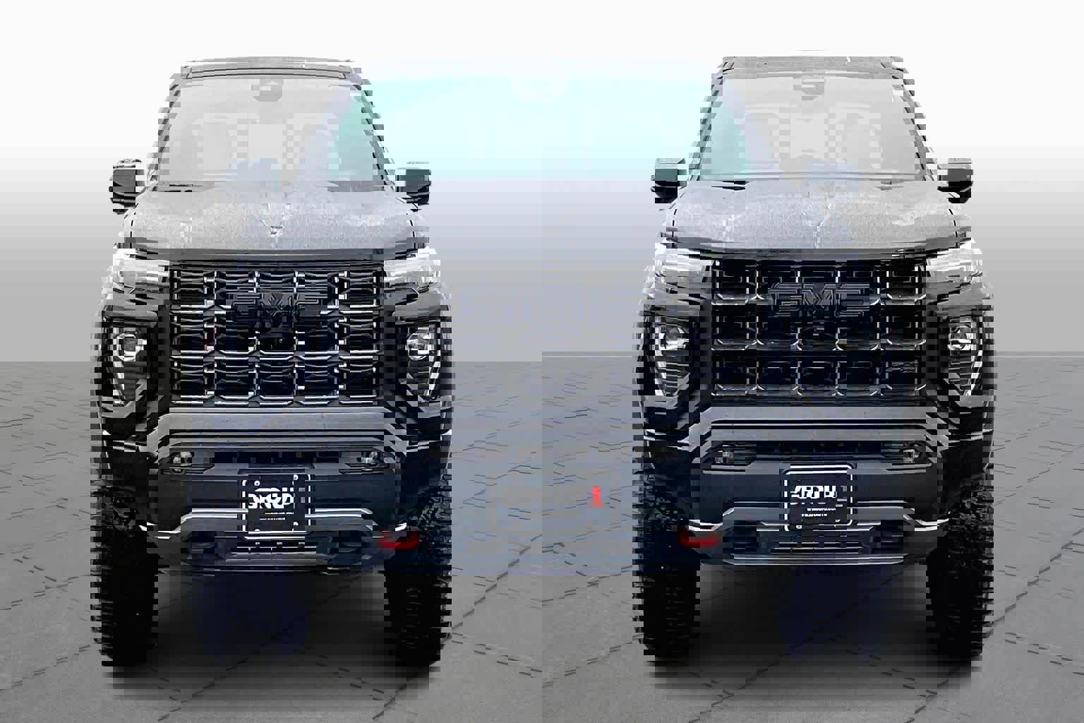 Used 2025 GMC Canyon AT4 w/ AT4X Package image 3