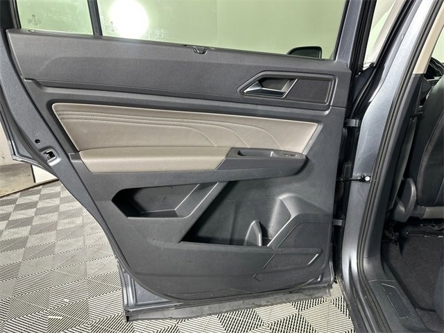 Used 2021 Volkswagen Atlas SE image 14