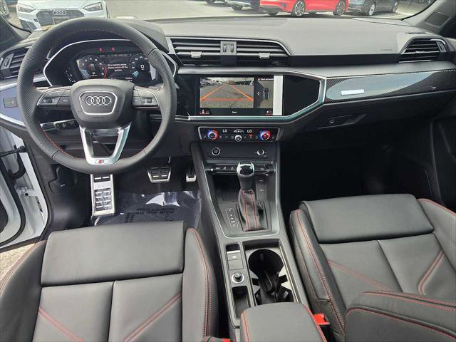 Used 2025 Audi Q3 2.0T Premium Plus w/ Premium Plus Package AWD/4WD image 20