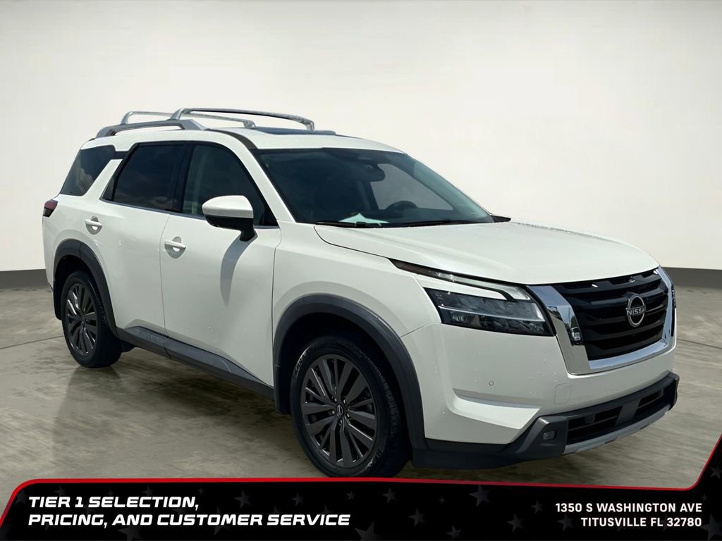 Used 2022 Nissan Pathfinder SL w/ SL Premium Package FWD image 7