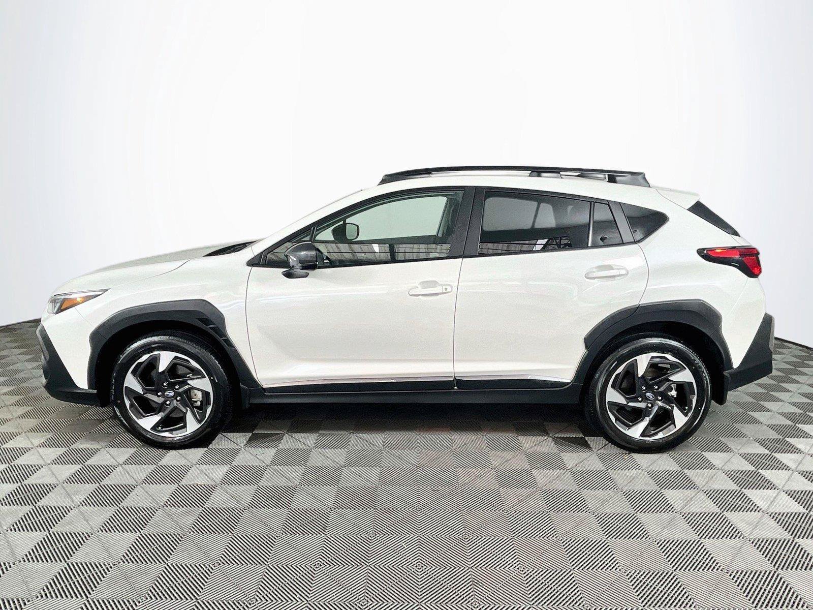 Certified 2025 Subaru Crosstrek 2.5i Limited w/ Popular Package #4A AWD/4WD image 4