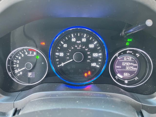 Used 2018 Honda HR-V EX image 28