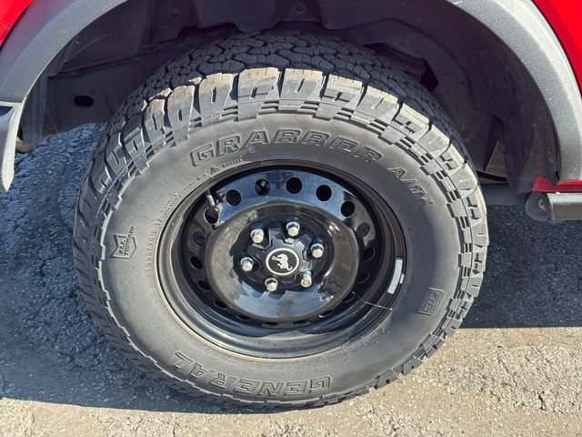 Used 2023 Ford Bronco Black Diamond AWD/4WD image 12
