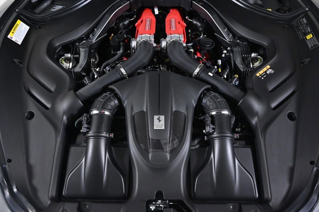 Used 2024 Ferrari Roma image 5