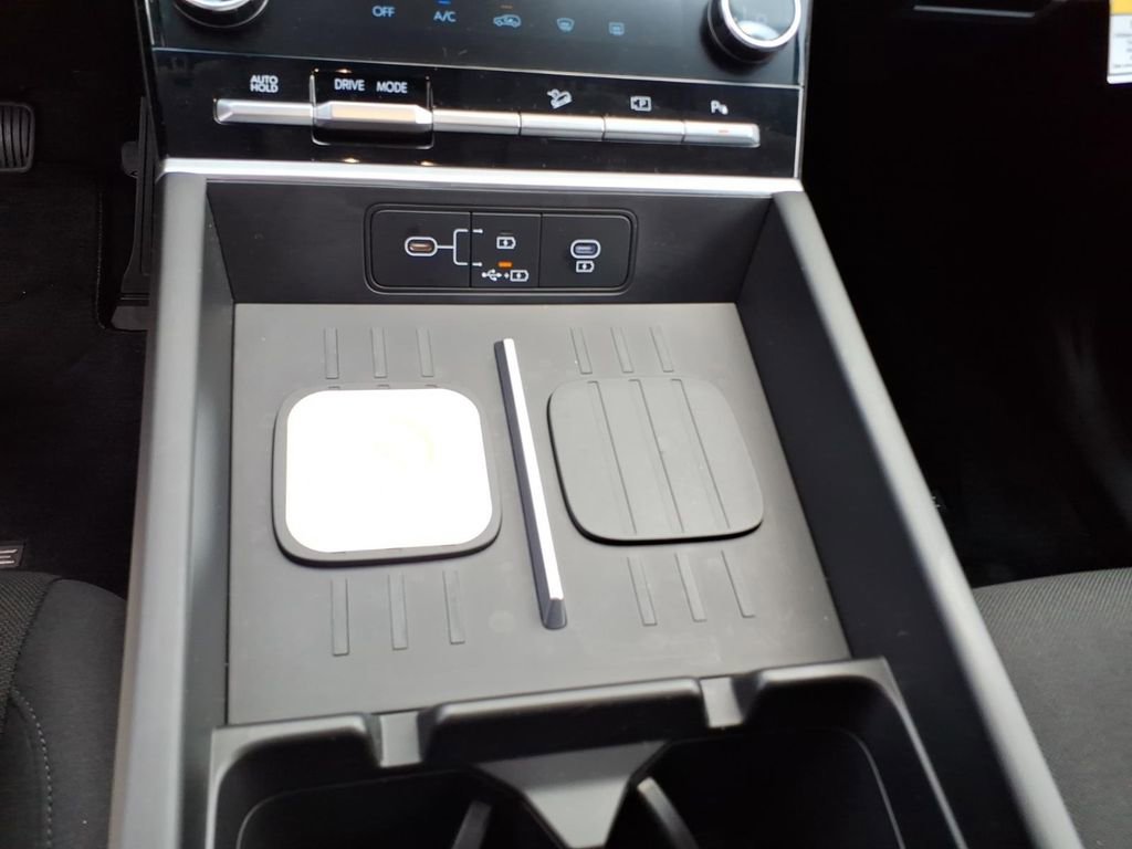 New 2026 Hyundai Santa Fe SE FWD image 24