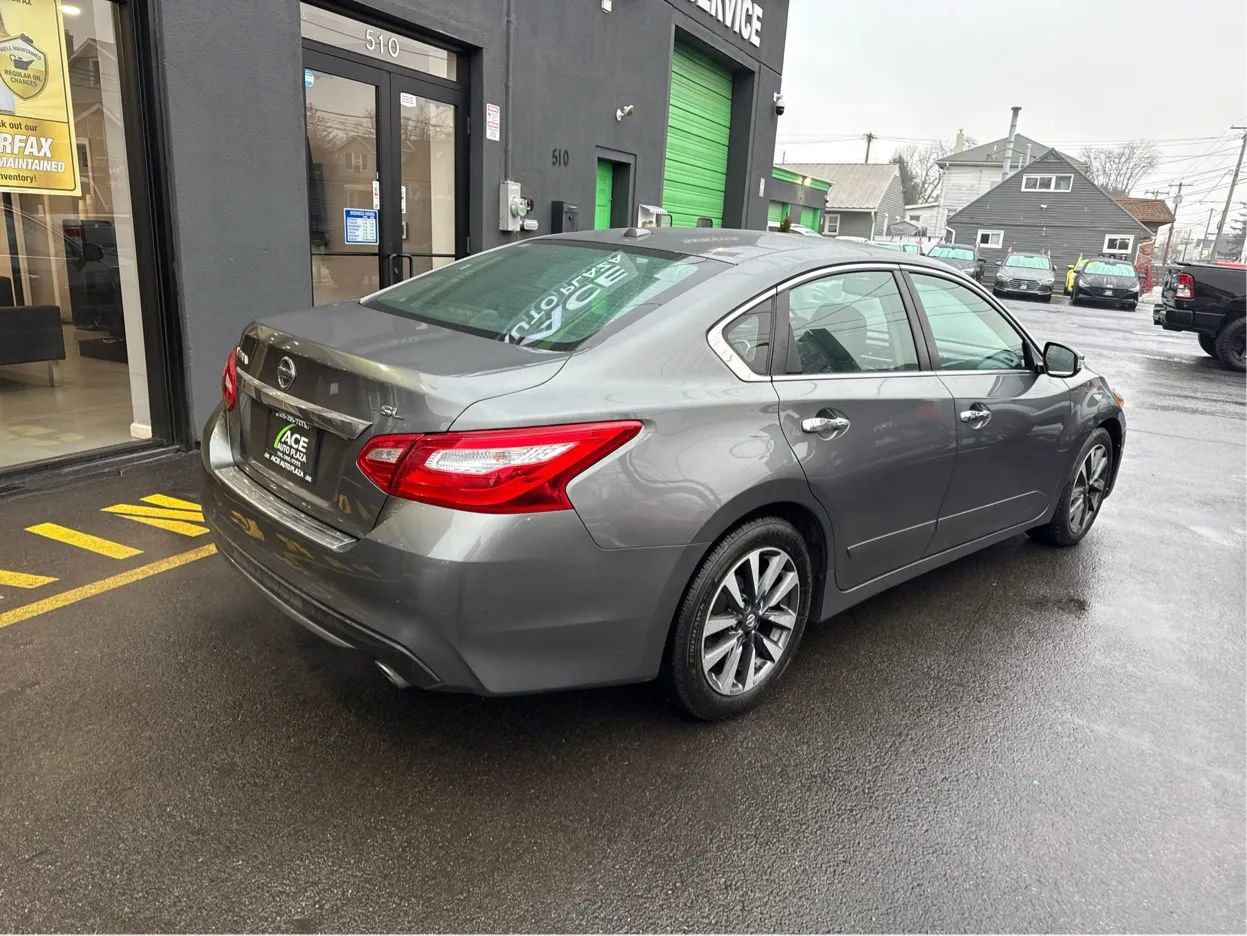 Used 2016 Nissan Altima 2.5 SL w/ 2.5 Technology w/LED Package image 5