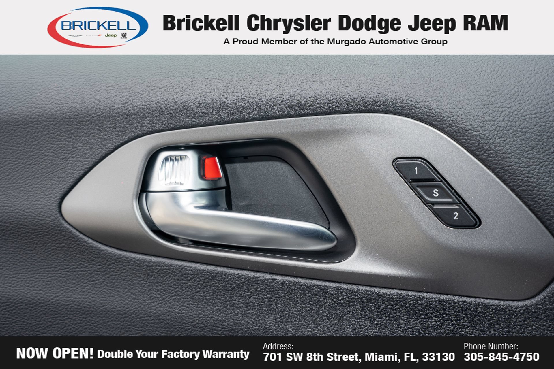 New 2027 Chrysler Pacifica Select FWD image 27