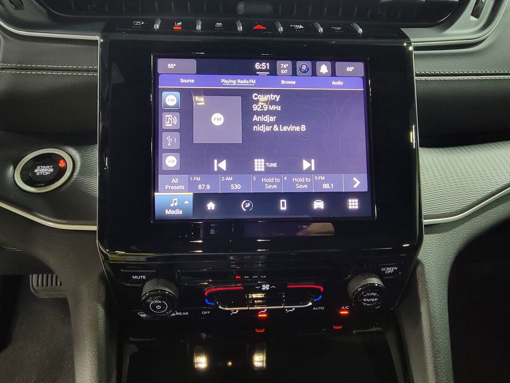 Used 2025 Jeep Grand Cherokee Laredo w/ Trailer Tow Package image 16