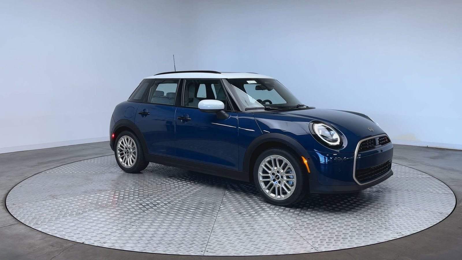 New 2026 MINI Cooper S FWD image 2