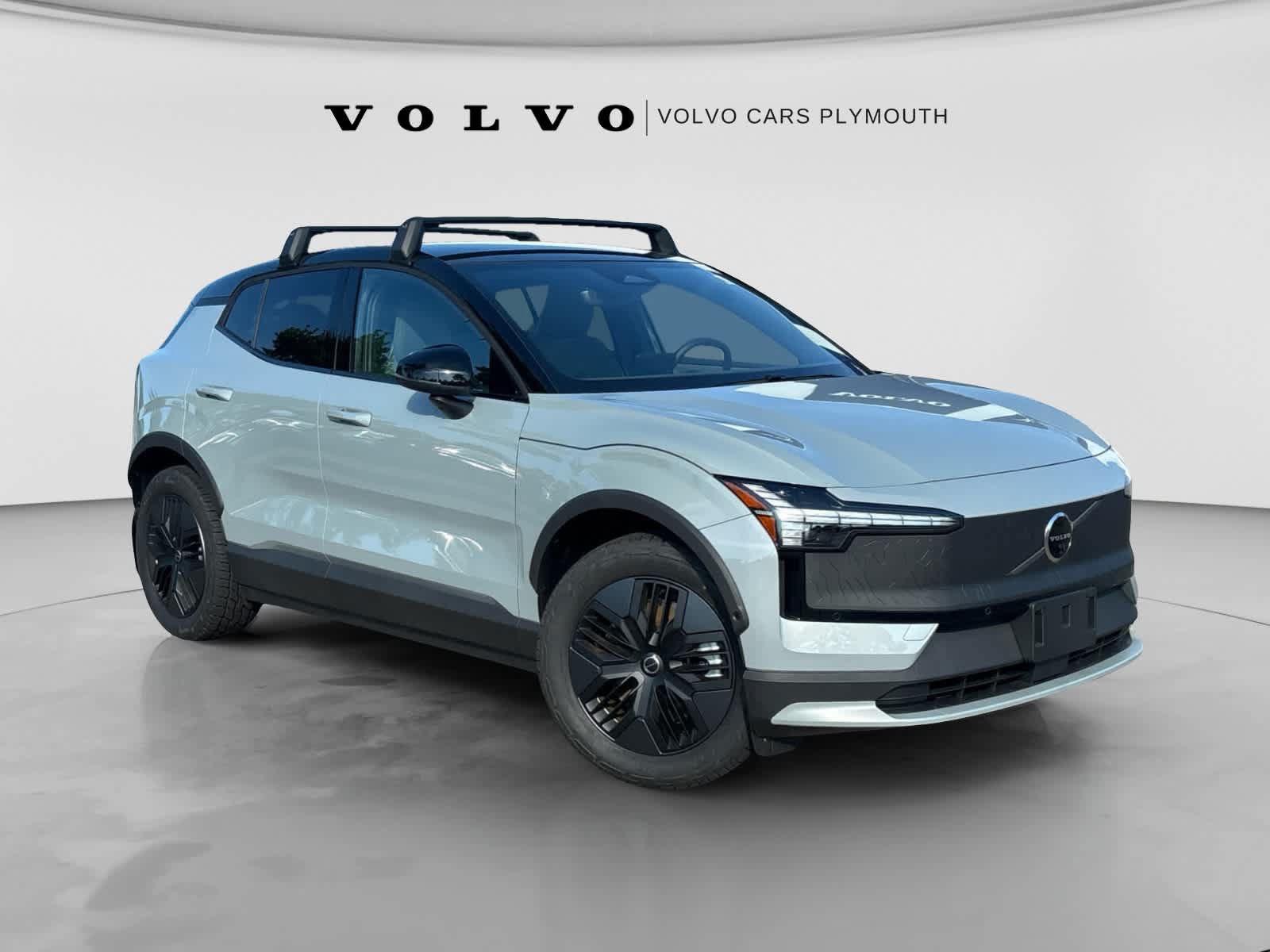 Used 2026 Volvo EX30 Cross Country Ultra w/ Protection Package Premier AWD/4WD image 2