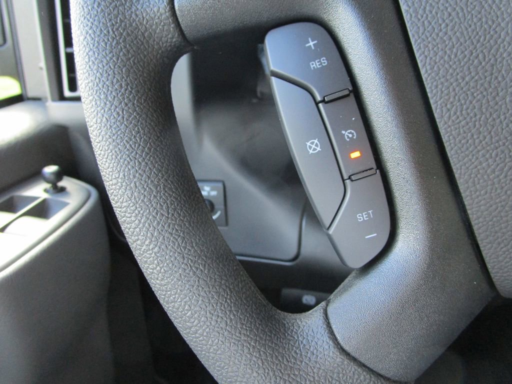 New 2025 Chevrolet Express 2500 w/ Driver Convenience Package image 28