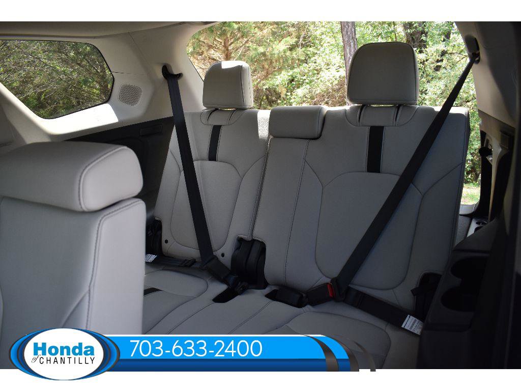 New 2026 Honda Pilot image 32