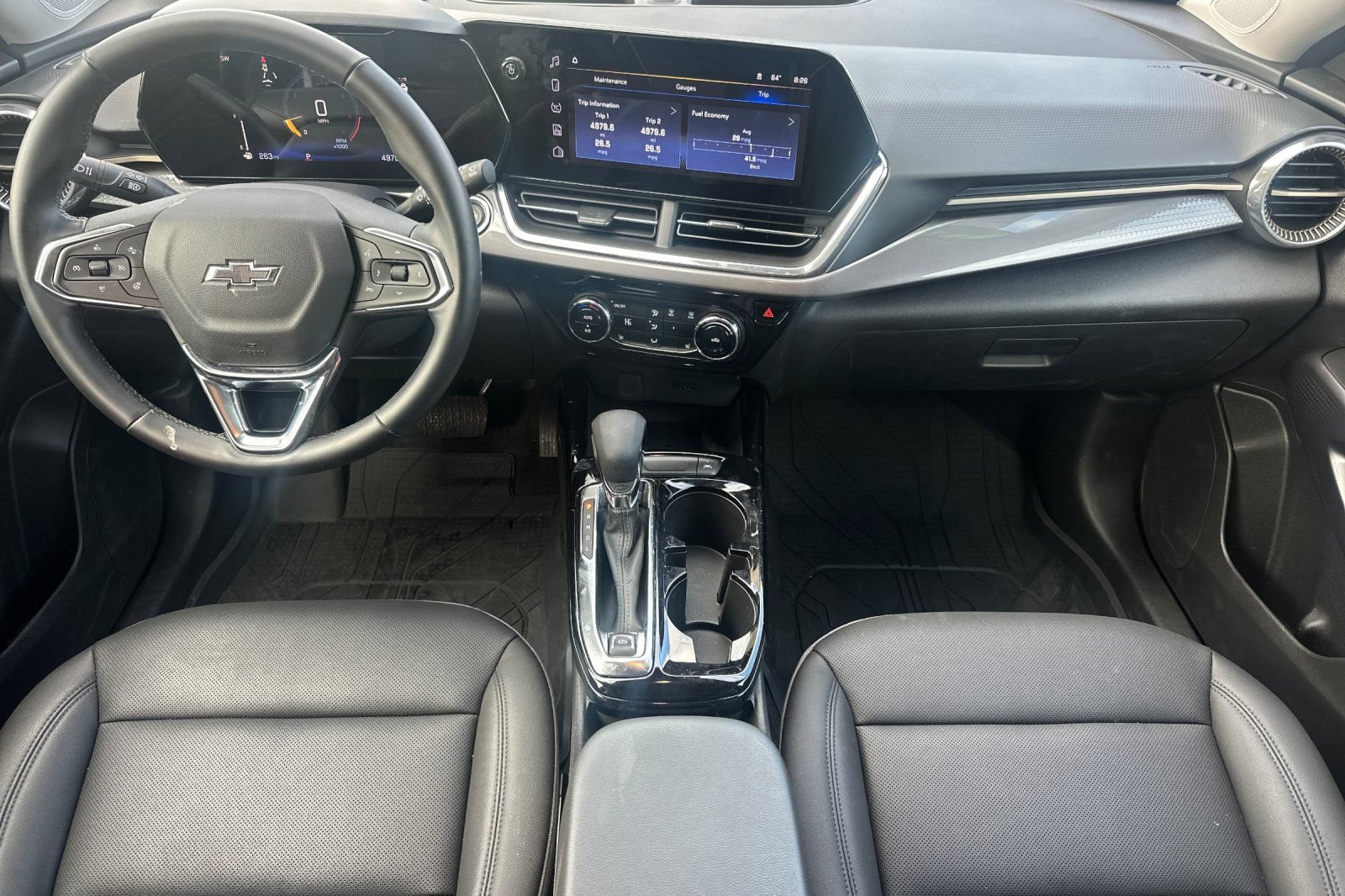Used 2026 Chevrolet Trax ACTIV w/ Sunroof Package FWD image 15