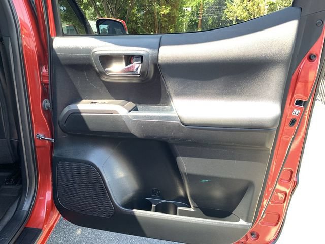 Used 2017 Toyota Tacoma TRD Pro AWD/4WD image 11