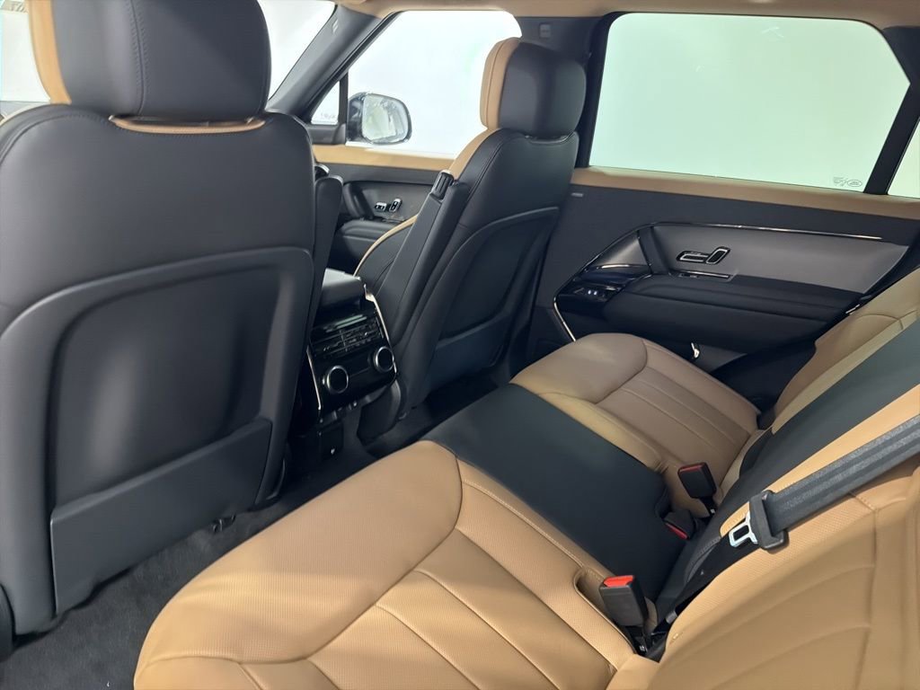 New 2026 Land Rover Range Rover Sport Dynamic SE image 21