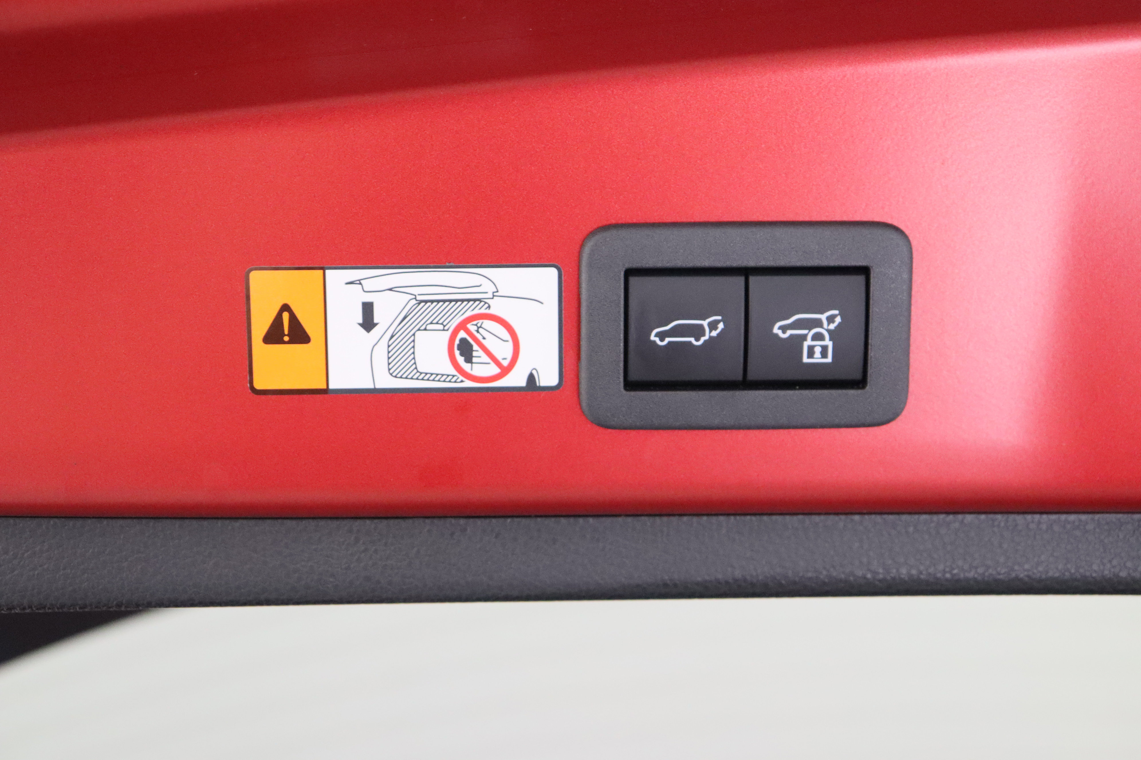 Certified 2026 Toyota Corolla Cross XLE w/ Convenience Package image 34