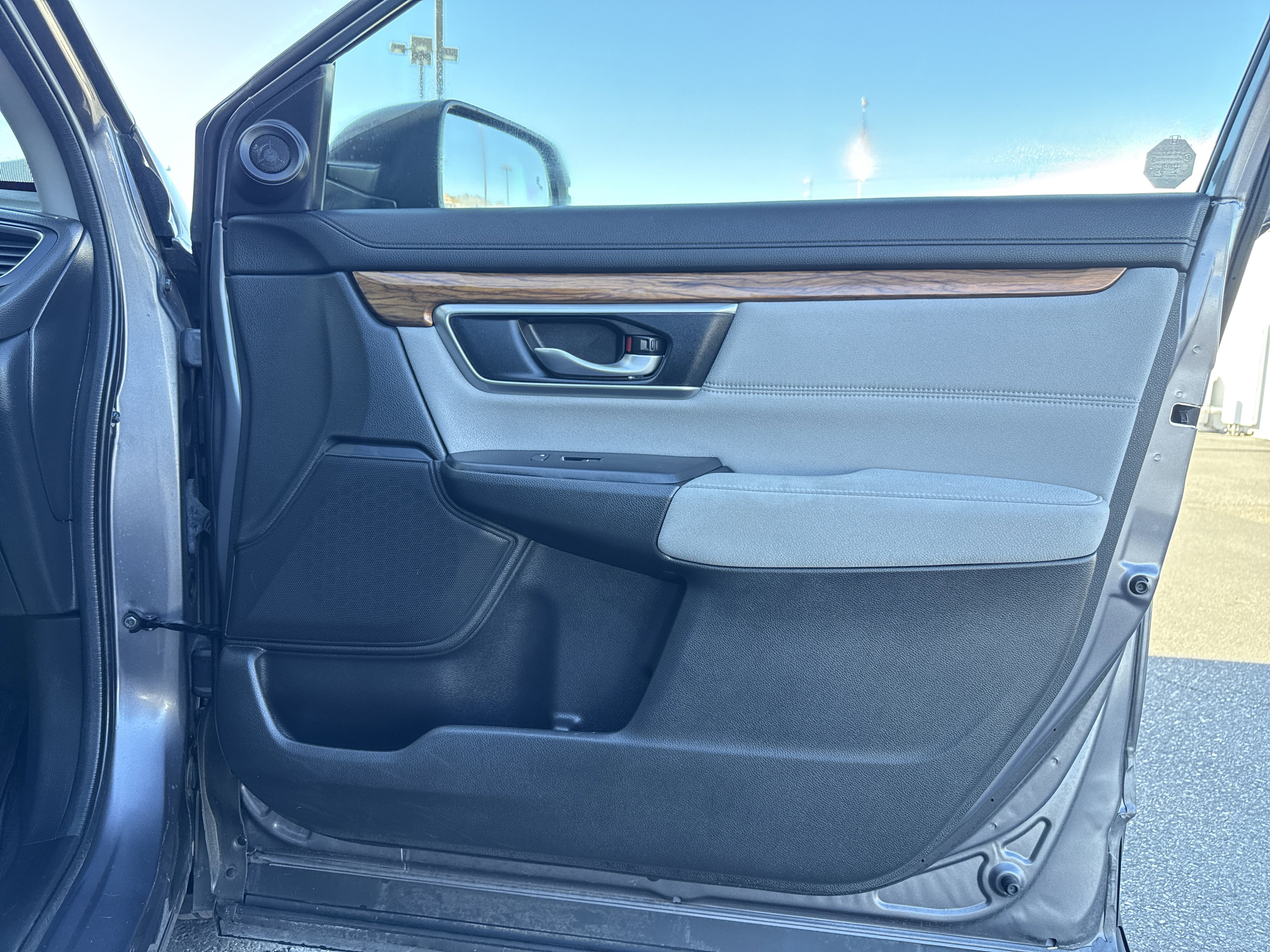 Used 2022 Honda CR-V EX image 43