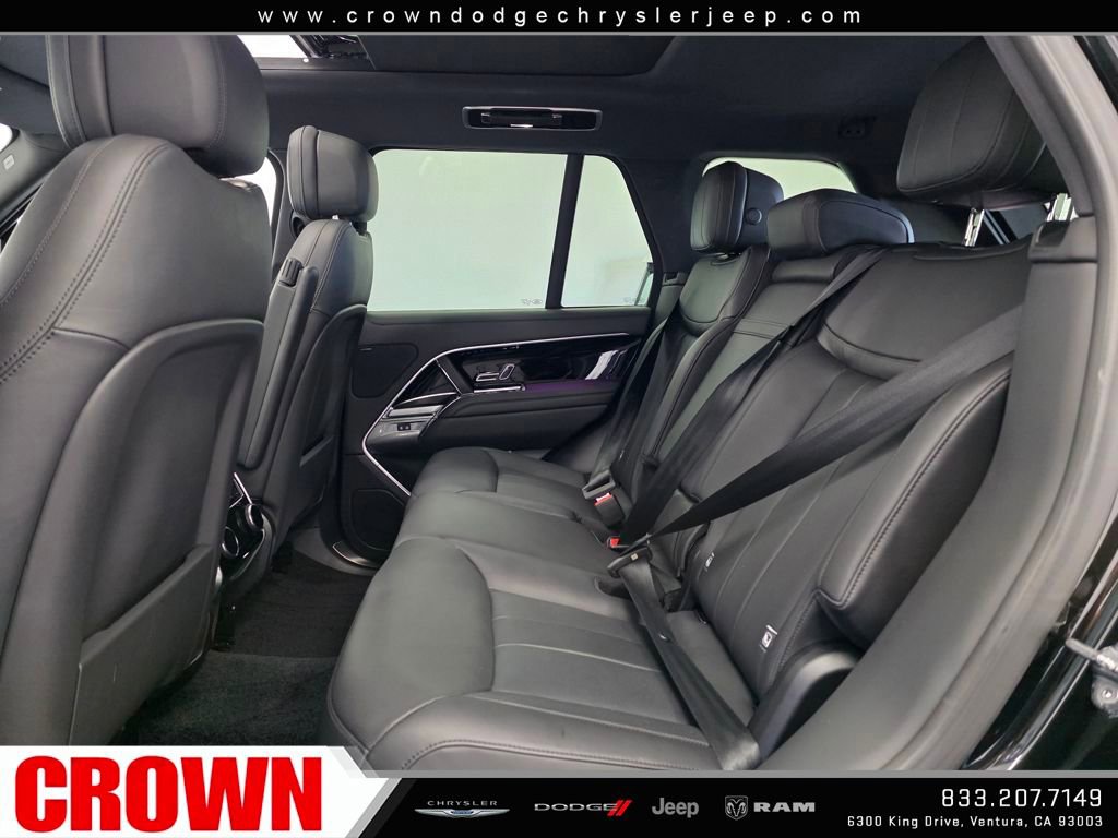 Used 2024 Land Rover Range Rover SE image 21