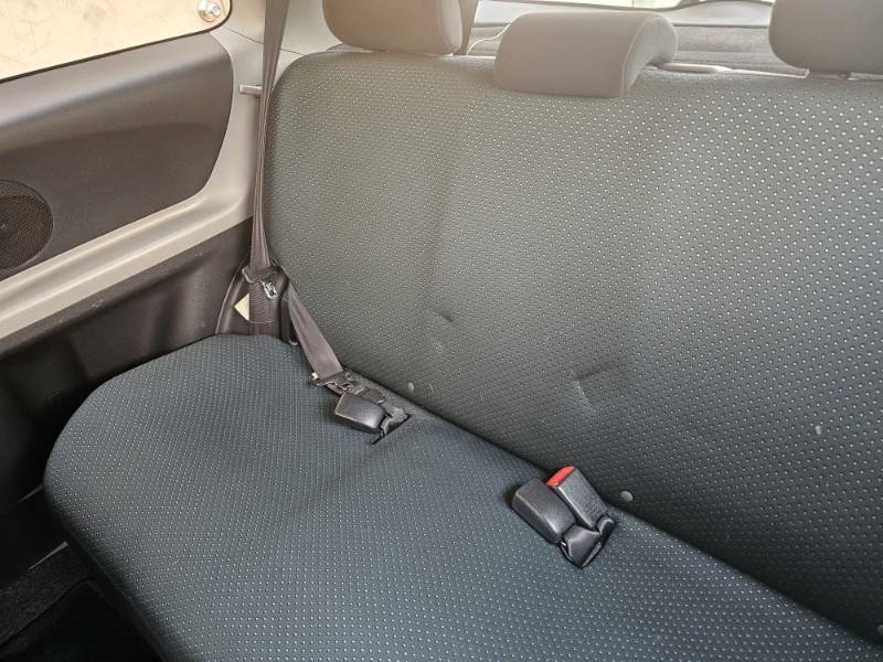 Used 2007 Toyota Yaris 2-Door Hatchback image 24