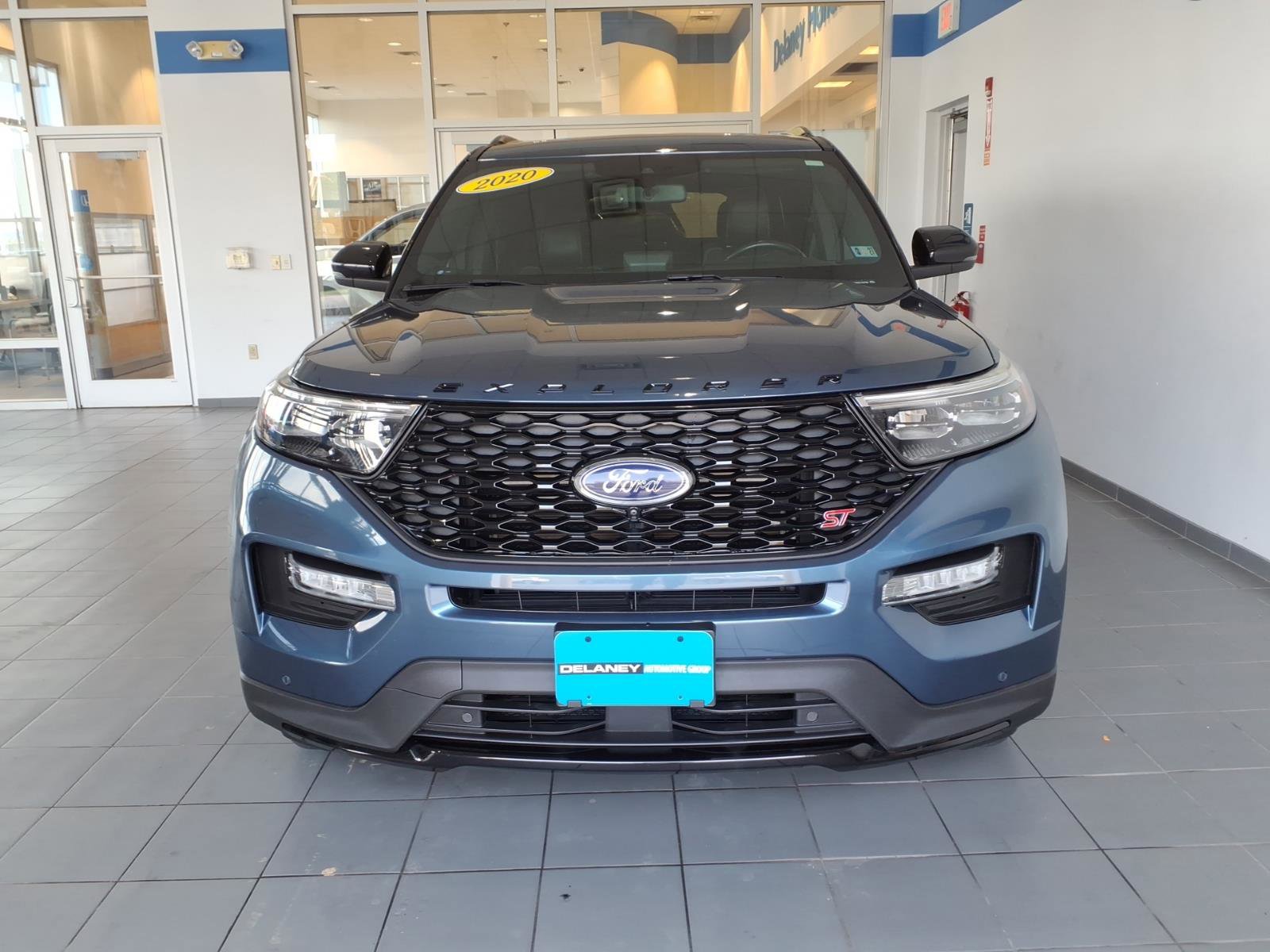 Used 2020 Ford Explorer ST w/ ST Street Pack image 2