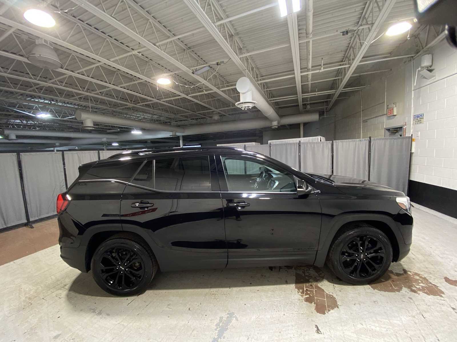 Used 2020 GMC Terrain SLE w/ Driver Convenience Package image 27