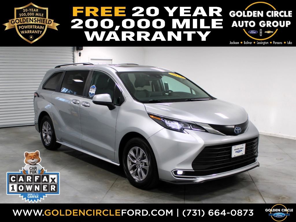 Used 2024 Toyota Sienna XLE