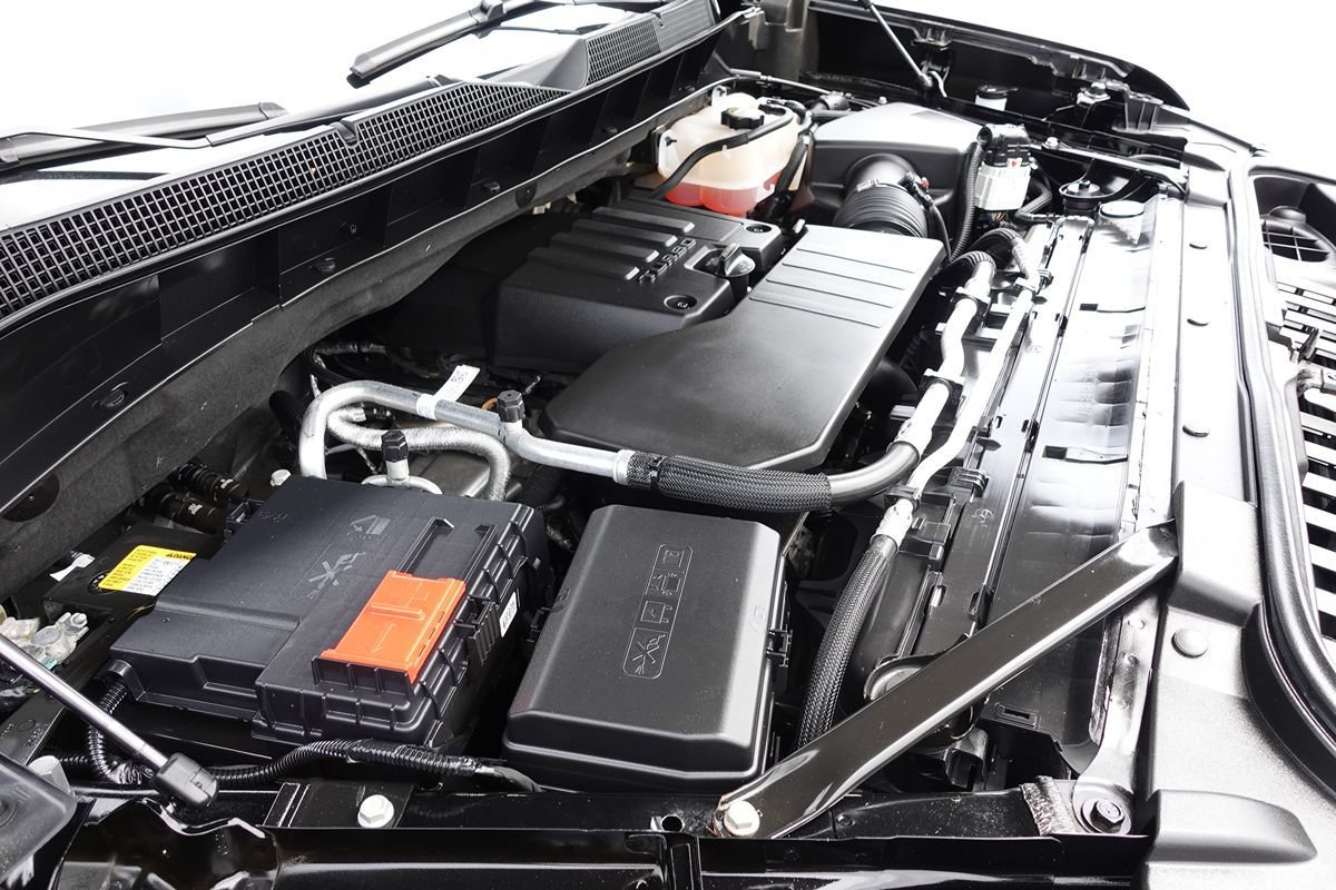 Used 2024 Chevrolet Silverado 1500 Custom w/ LPO, Dark Essentials Package AWD/4WD image 54
