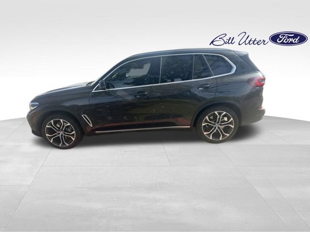 Used 2021 BMW X5 sDrive40i w/ Premium Package RWD image 4