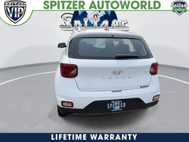 New 2026 Hyundai Venue SEL FWD image 12