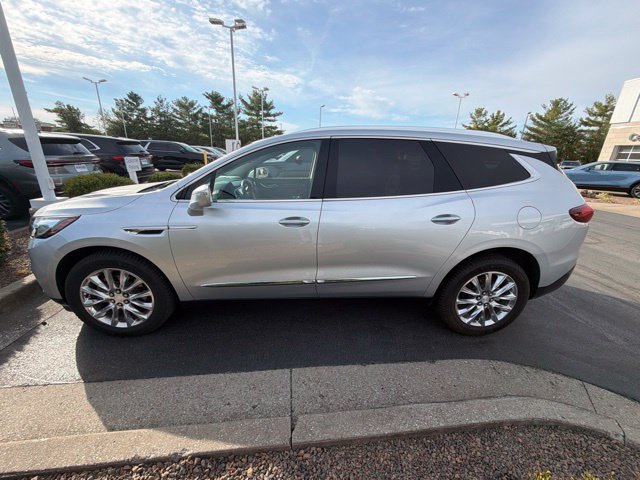 Used 2019 Buick Enclave Essence w/ Trailering Package, 5000 lbs. AWD/4WD image 2