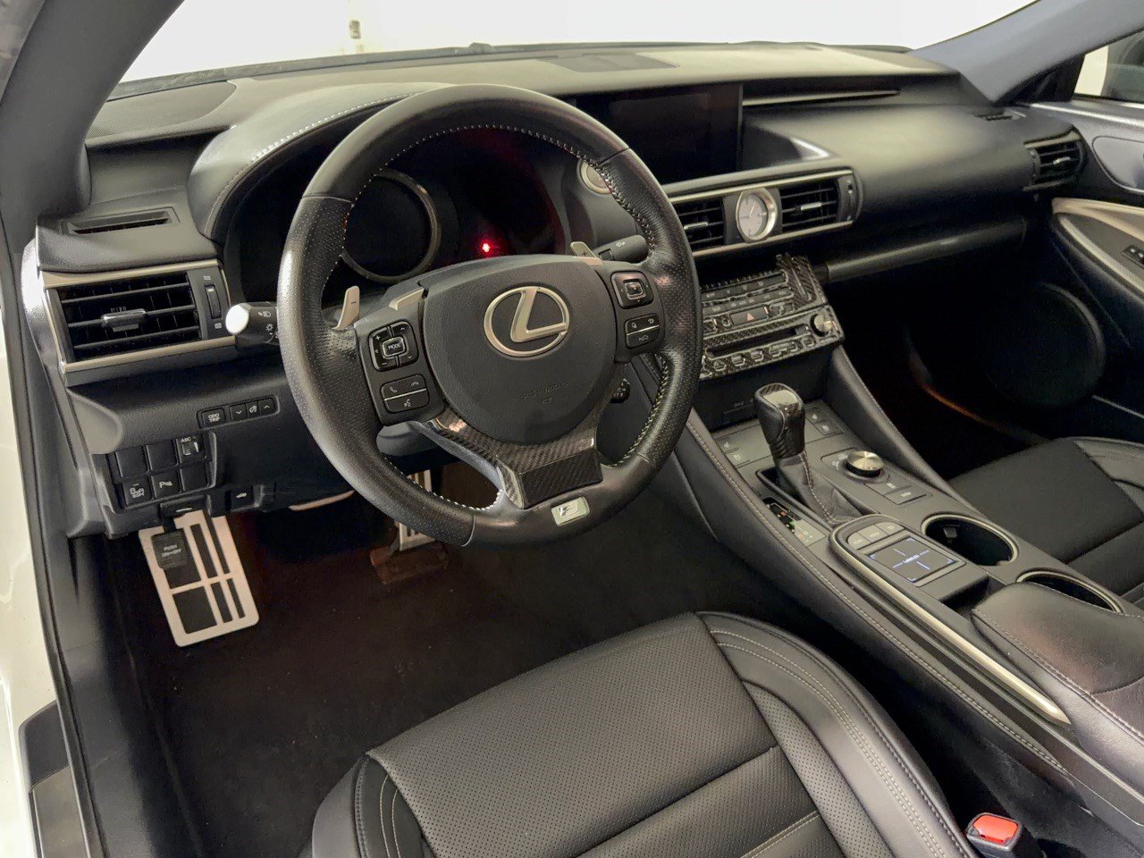 Used 2017 Lexus RC 350 F Sport RWD image 4