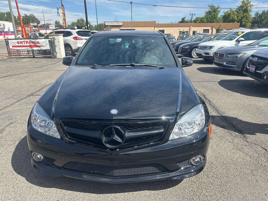 Used 2010 Mercedes-Benz C 300 Sedan image 3