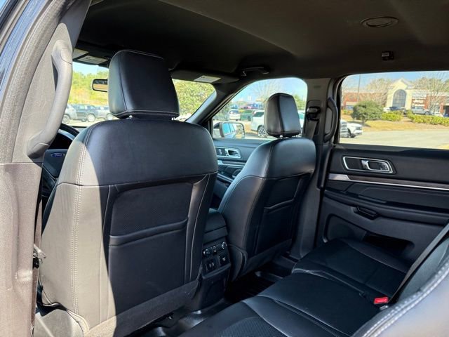 Used 2018 Ford Explorer Limited image 28