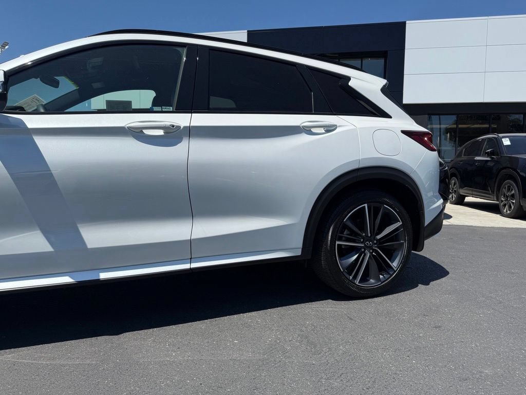 Used 2025 INFINITI QX50 Sport AWD/4WD image 6