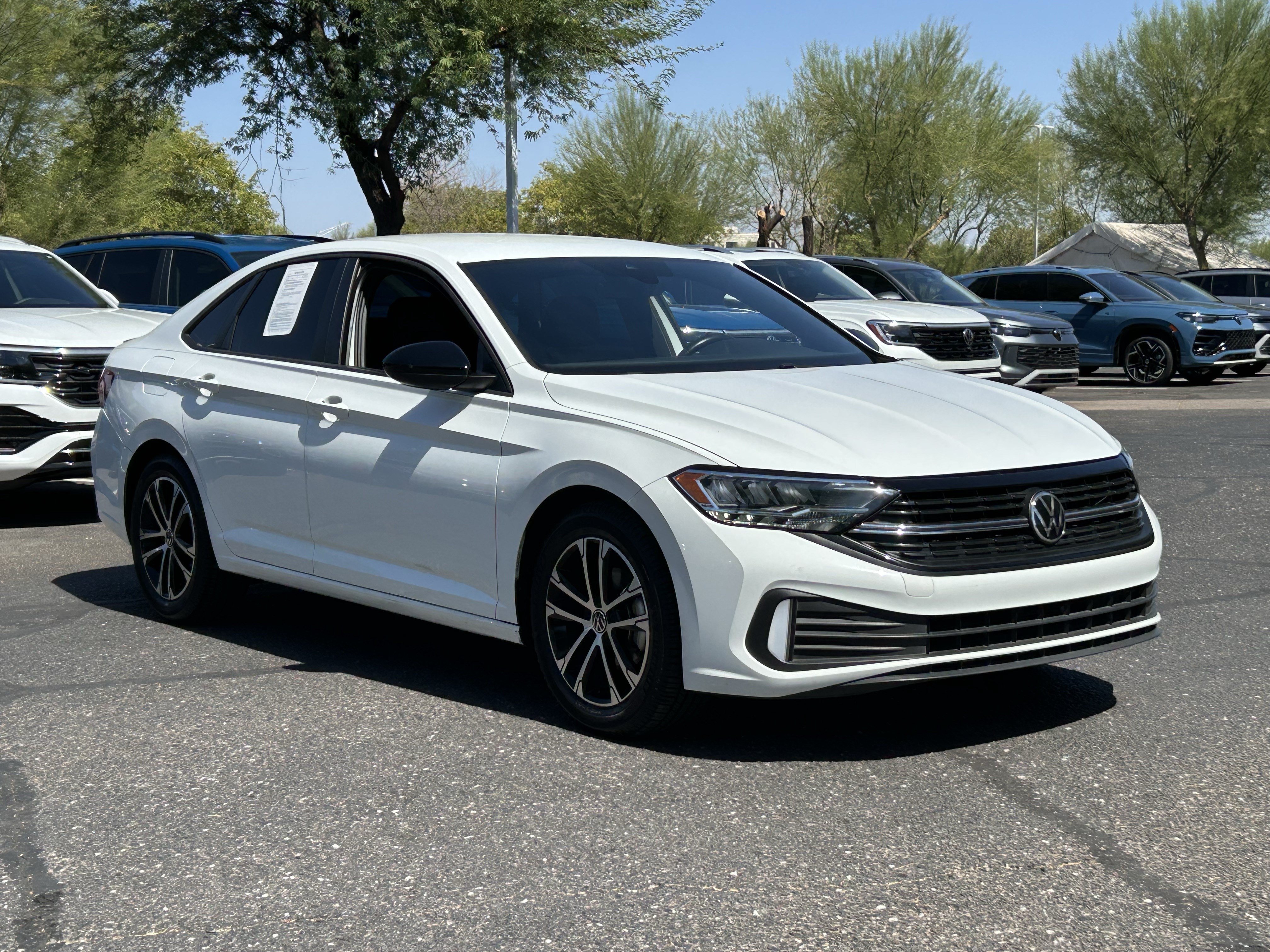 Certified 2022 Volkswagen Jetta Sport FWD image 6