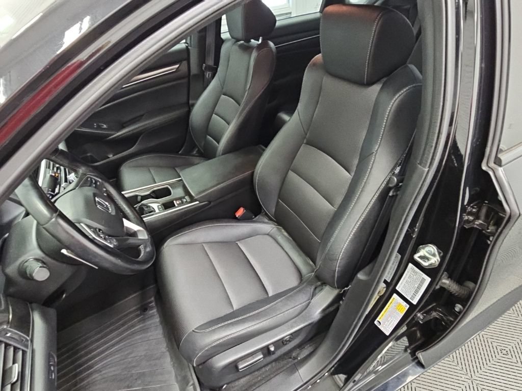 Used 2020 Honda Accord Sport image 28