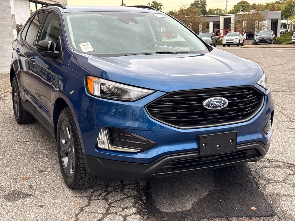 Used 2023 Ford Edge SEL w/ Sport Appearance Package AWD/4WD image 17