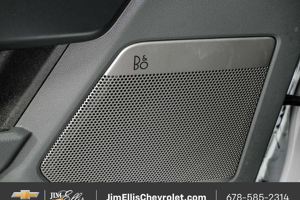 Used 2024 Ford F150 Lightning Flash AWD/4WD image 7