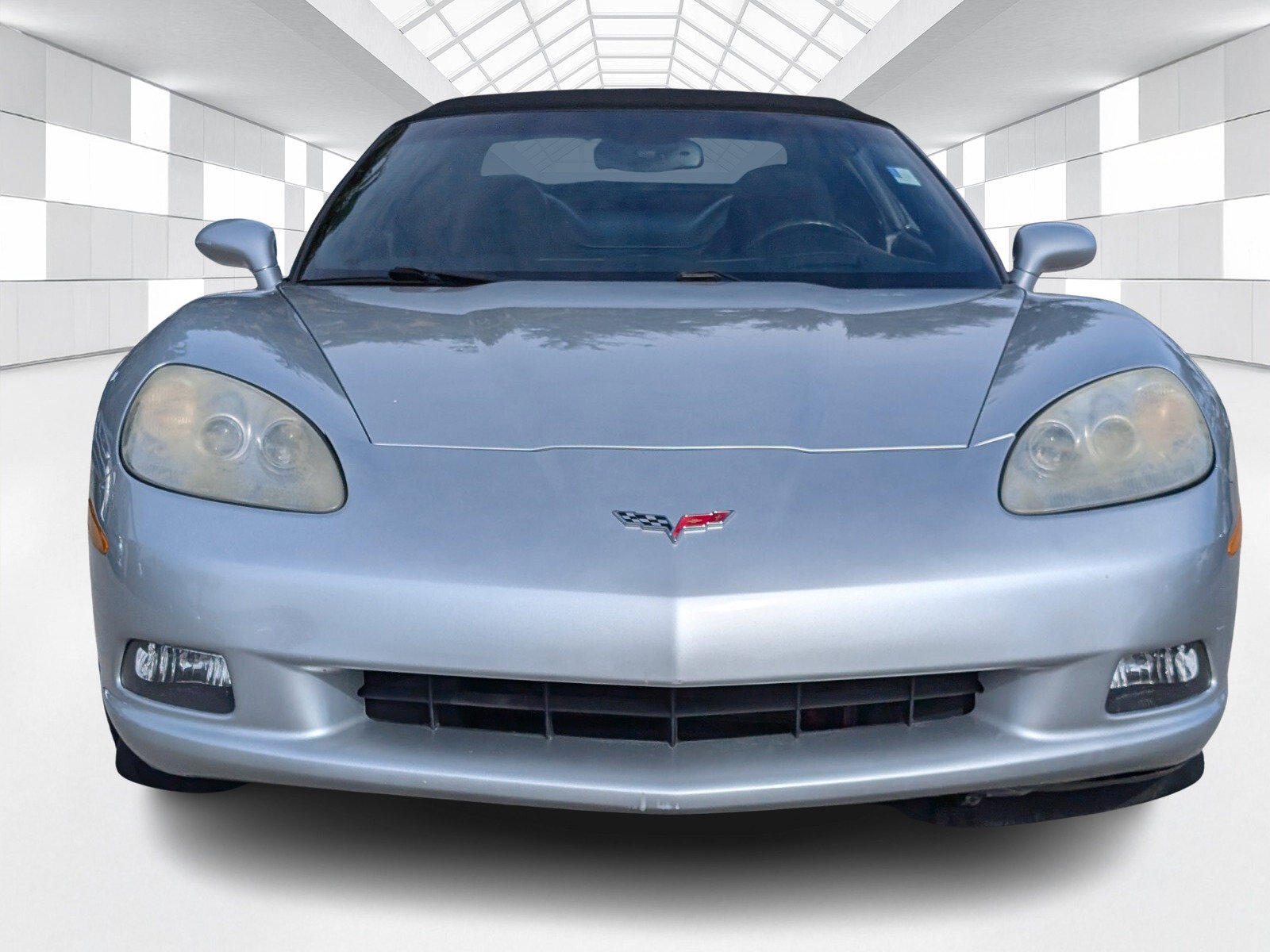 Used 2010 Chevrolet Corvette Convertible w/ Preferred Equipment Group image 2
