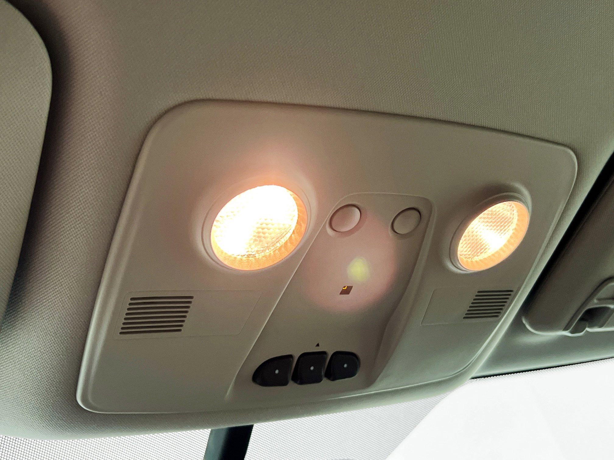 Used 2016 Buick Enclave Leather image 18