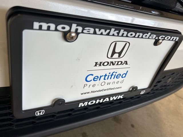 Certified 2025 Honda Pilot Black Edition image 4