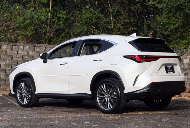 Certified 2024 Lexus NX 350 AWD w/ Vision Package image 10