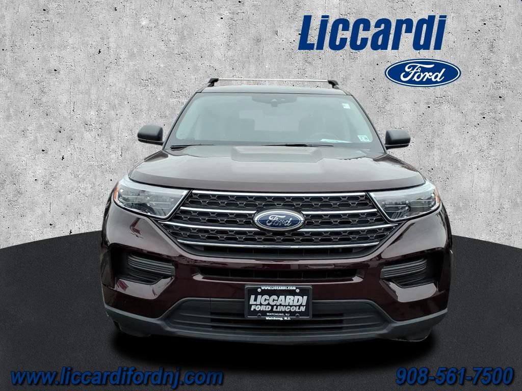Certified 2023 Ford Explorer XLT AWD/4WD image 2